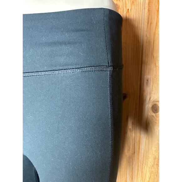 Columbia Black Leggings – Women’s Small - Picture 2 of 7